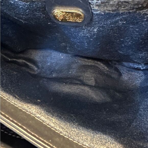 Gucci Black and Gray Crossbody Bag with Signature GG Pattern - Picture 6 of 13